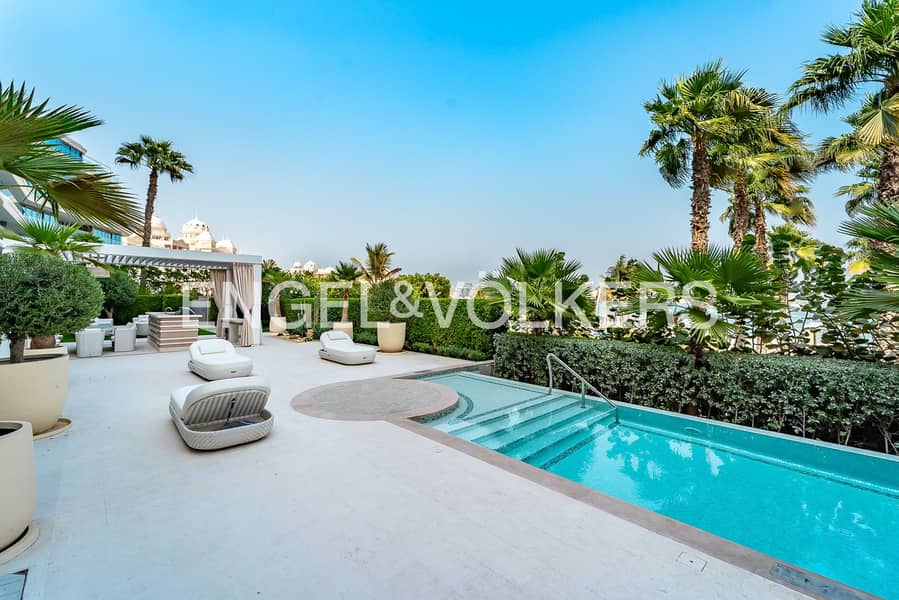 Prestigious Luxurious Living | with Private Pool - Image 26