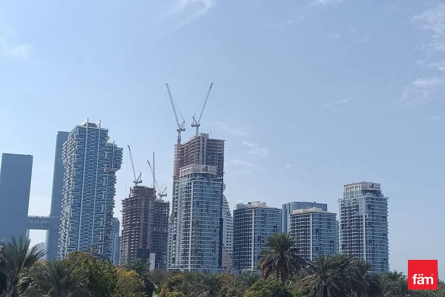 Dubai Skyline View | High Floor| Spacious Layout - Image 15