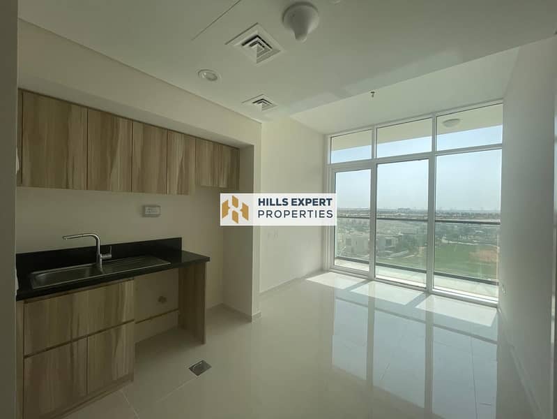 Ready-to-Move-In | 1 BR Unfurnished | Big Layout