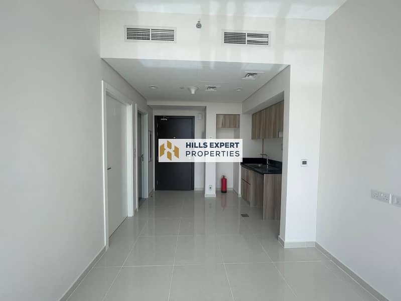 Ready-to-Move-In | 1 BR Unfurnished | Big Layout