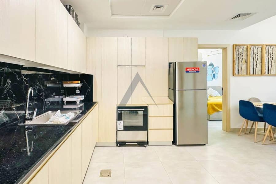 Furnished 2bhk Vacant : Pool View : Huge Terrace