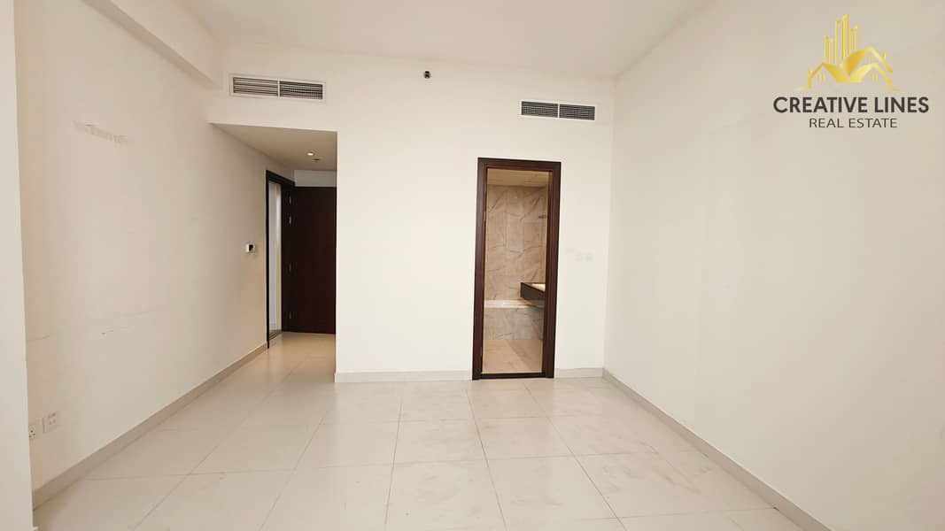 Spacious Modern 2Bedroom with pool view and closed kitchen apartment// ready to move// Cheque 4 to 6 - Image 9