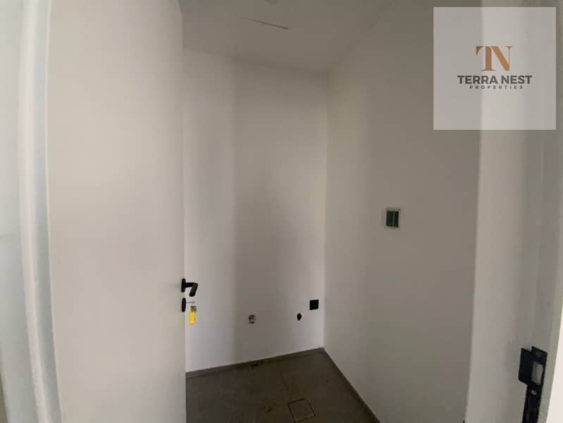 MODERN LIVING | SEPARATE LAUNDRY | CLOSE TO FIVE HOTEL AND MALL - Image 7