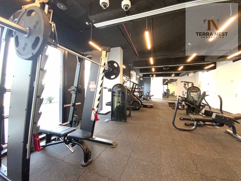 MODERN LIVING | SEPARATE LAUNDRY | CLOSE TO FIVE HOTEL AND MALL - Image 11