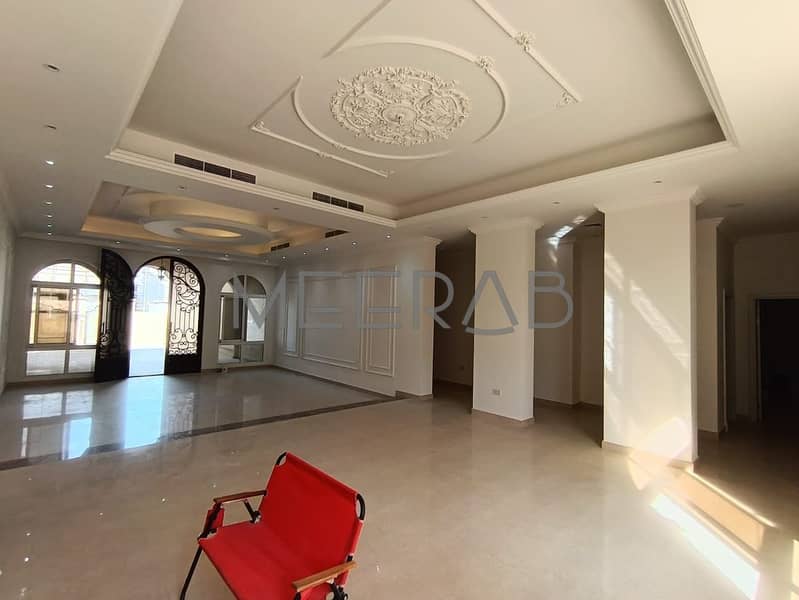 | NEW AND SPACIOUS VILLA WITH SERVICE BLOCK | - Image 8