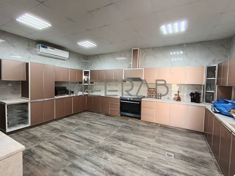 | NEW AND SPACIOUS VILLA WITH SERVICE BLOCK | - Image 13