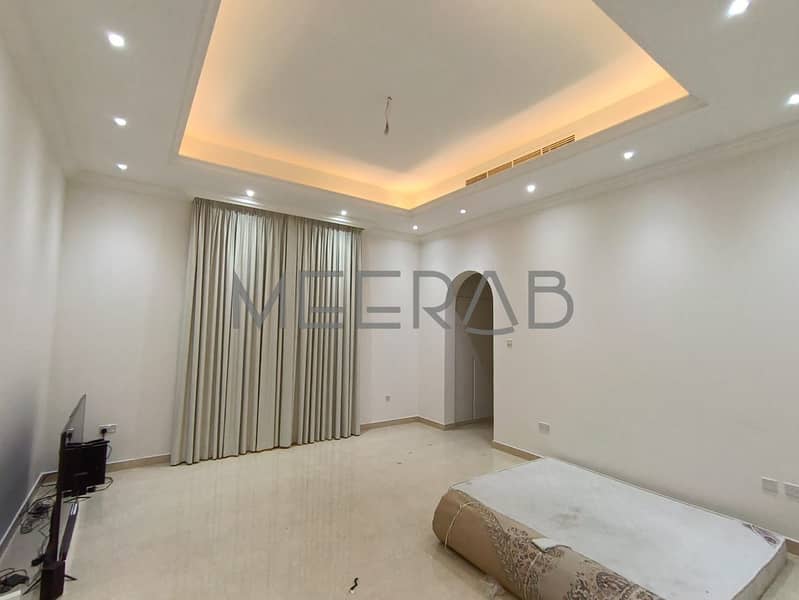 | NEW AND SPACIOUS VILLA WITH SERVICE BLOCK | - Image 20