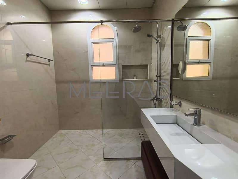| NEW AND SPACIOUS VILLA WITH SERVICE BLOCK | - Image 22