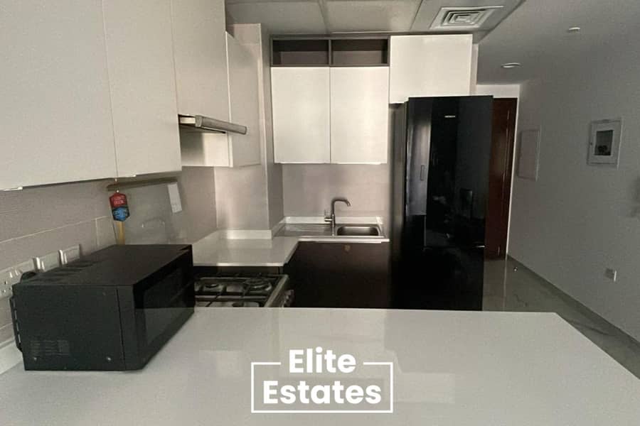 Modern Studio | Vacant-Ready | Great Community - Image 6