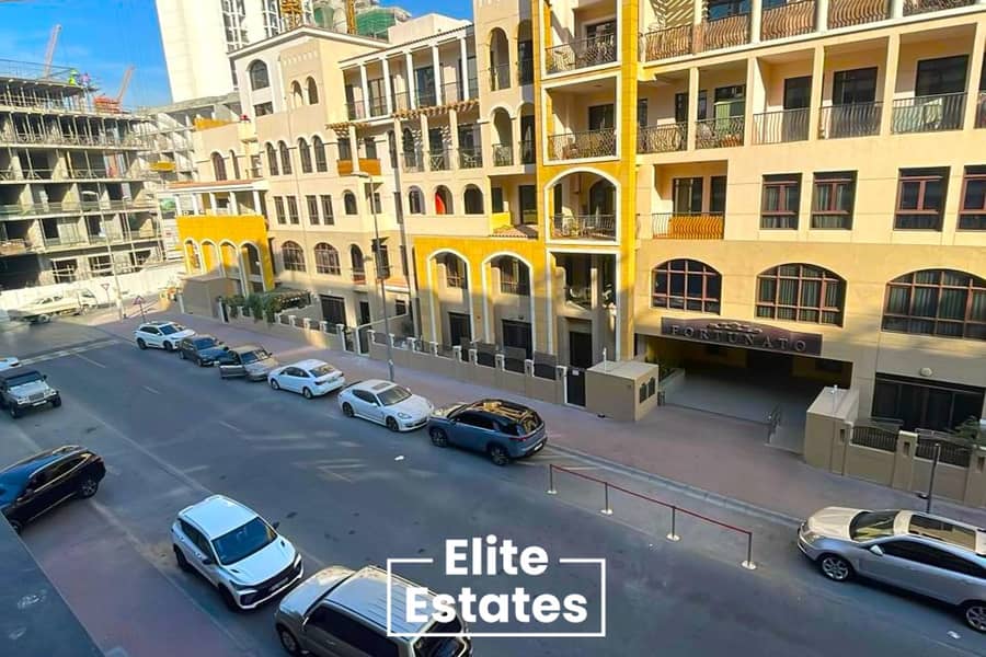 Modern Studio | Vacant-Ready | Great Community - Image 10