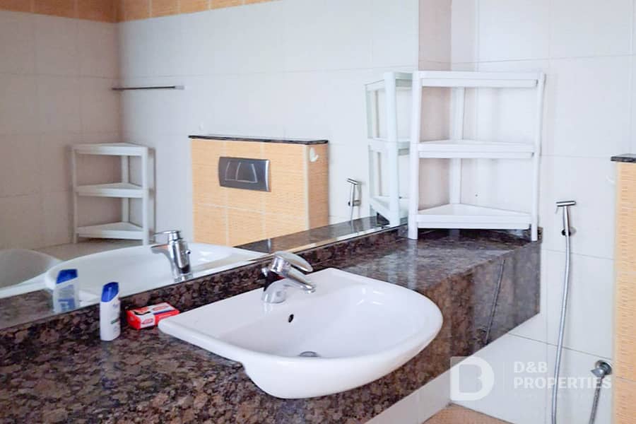 Fully Furnished | Prime Location | Spacious 1BR - Image 11