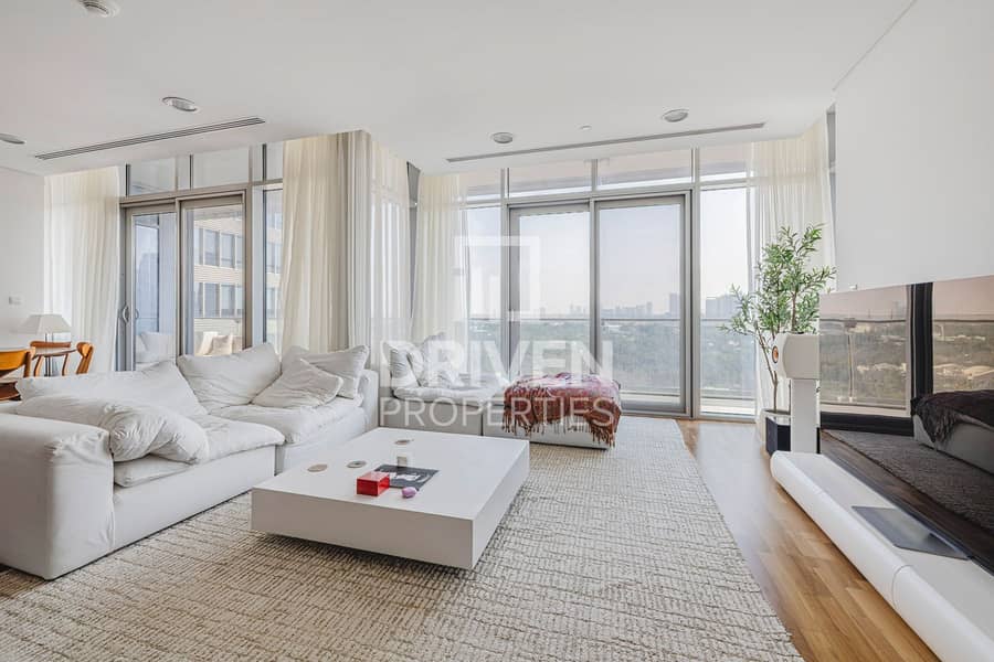 Desirable Apt | Burj View | Prestigious Location