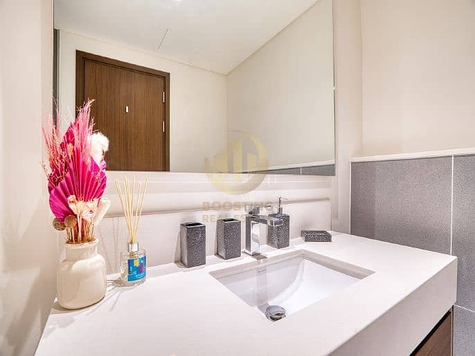 FULLY FURNISHED |WATER VIEW | HIGH FLOOR - Image 16