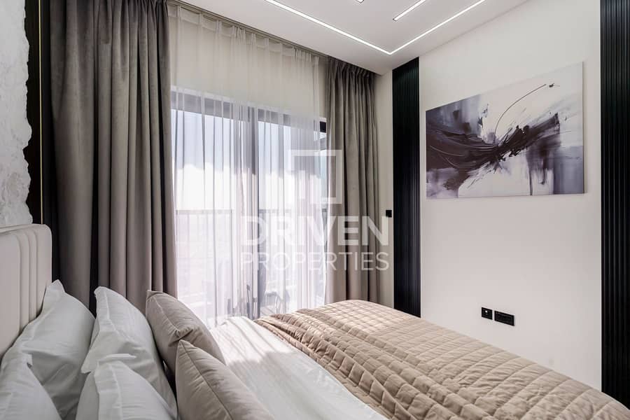 Upgraded | High Floor | Furnished | Lagoon View