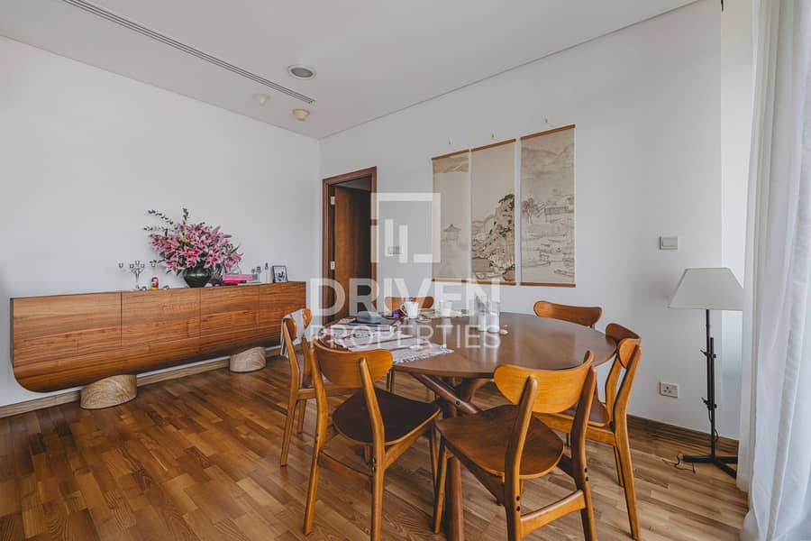 Desirable Apt | Burj View | Prestigious Location - Image 6