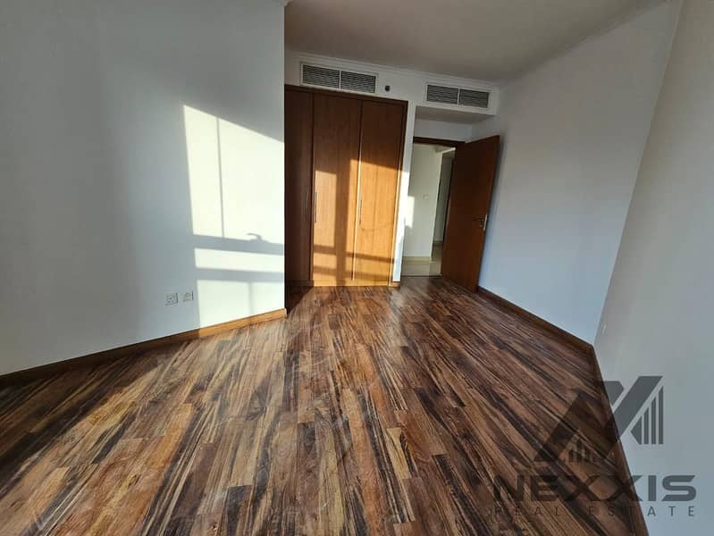 FAMILY ORIENTED | AFFORDABLE | MARINA VIEW | UPGRADED - Image 6