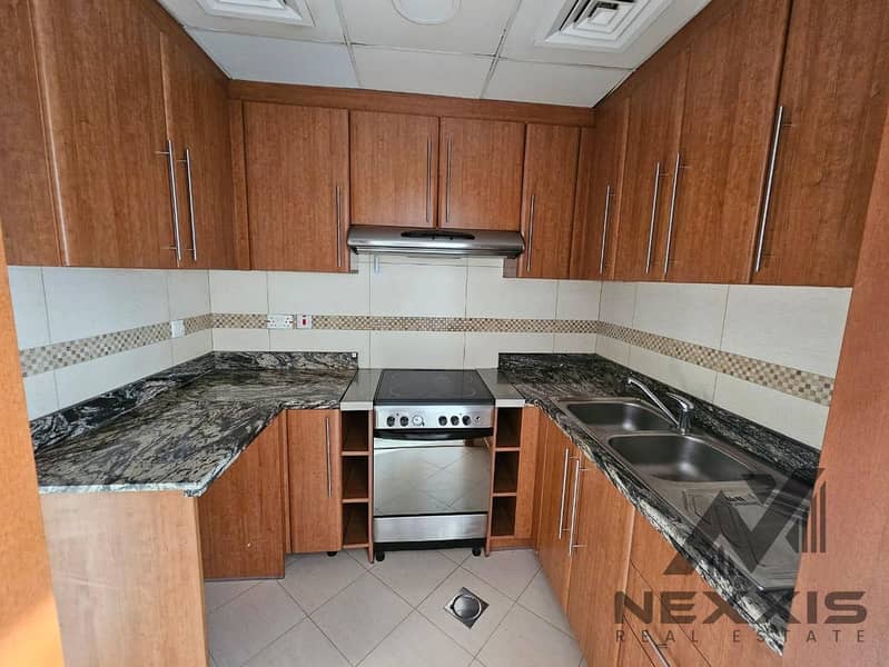 FAMILY ORIENTED | AFFORDABLE | MARINA VIEW | UPGRADED - Image 9