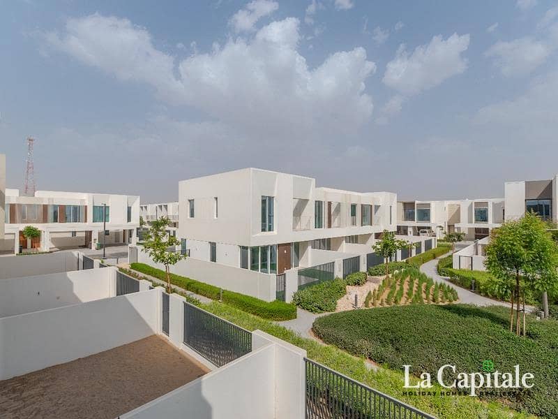 Ready to Move | Spacious Layout | Prime Locaiton - Image 16