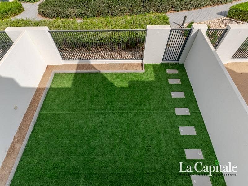 Ready to Move | Spacious Layout | Prime Locaiton - Image 19