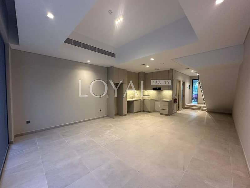 Single row Vacant unit Mortgage acceptable