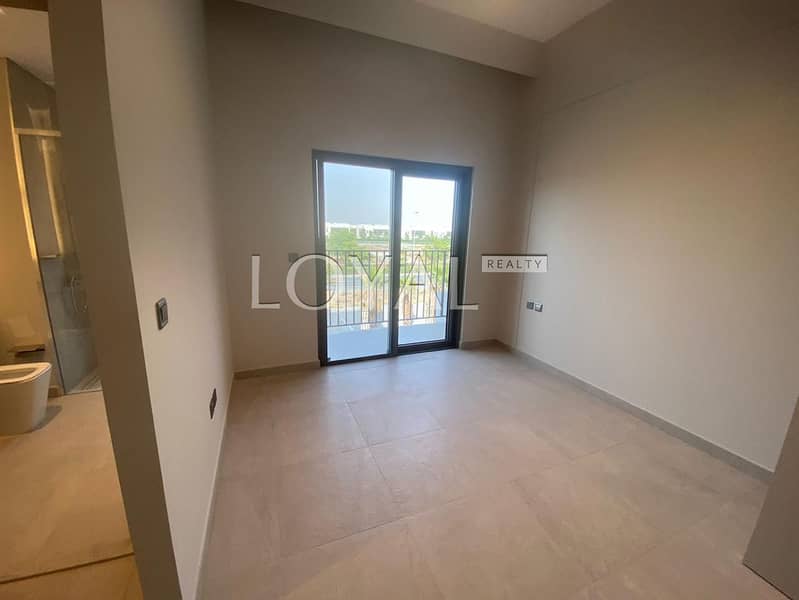 Single row Vacant unit Mortgage acceptable - Image 10