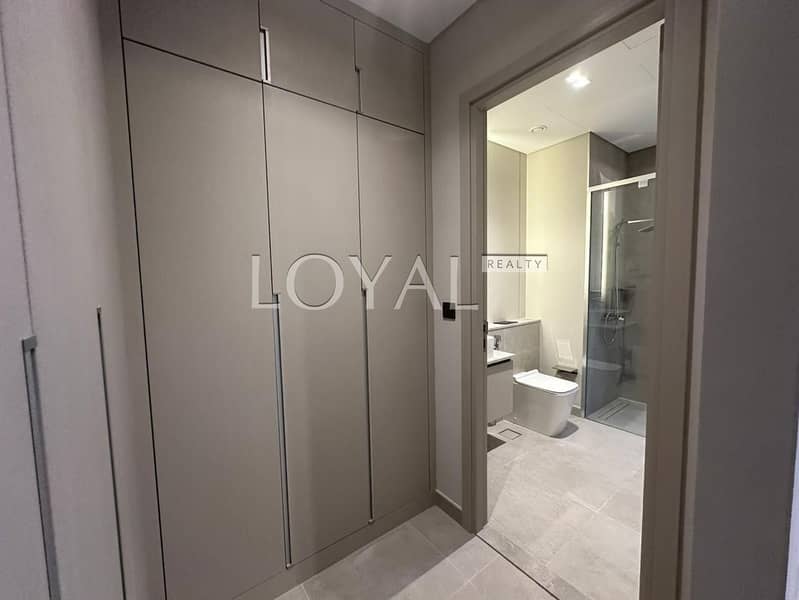 Single row Vacant unit Mortgage acceptable - Image 16