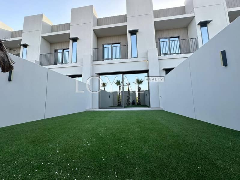 Single row Vacant unit Mortgage acceptable - Image 19