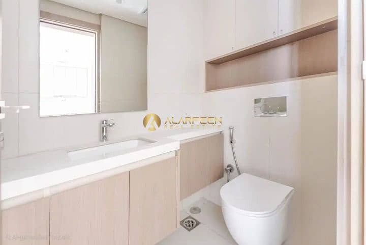 Spacious 1BR | Move In Ready | Prime Location - Image 8