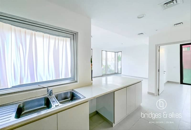 2E | SINGLE ROW | LARGE PLOT | CAMEL TRACK VIEW