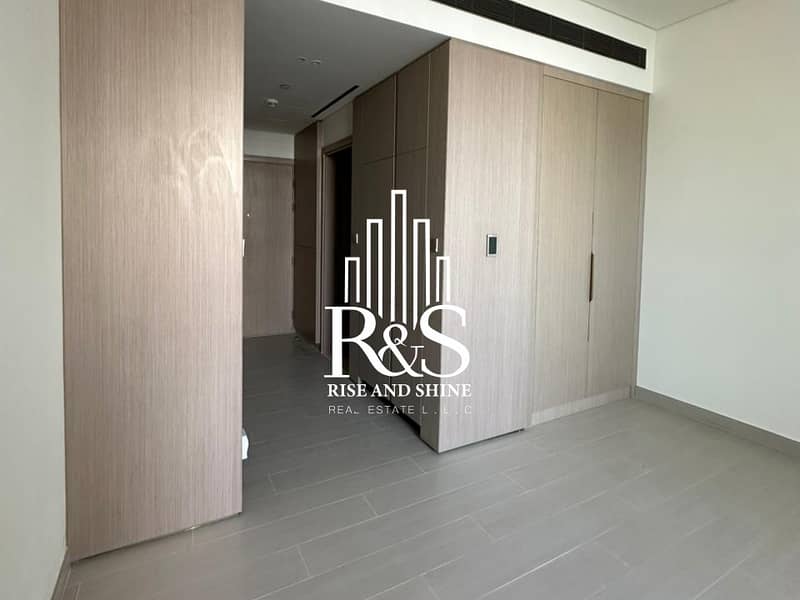 Binghatti Phoenix, Jumeirah Village Circle, Dubai