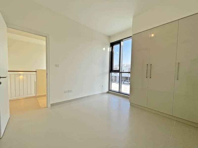 2E | SINGLE ROW | LARGE PLOT | CAMEL TRACK VIEW - Image 11