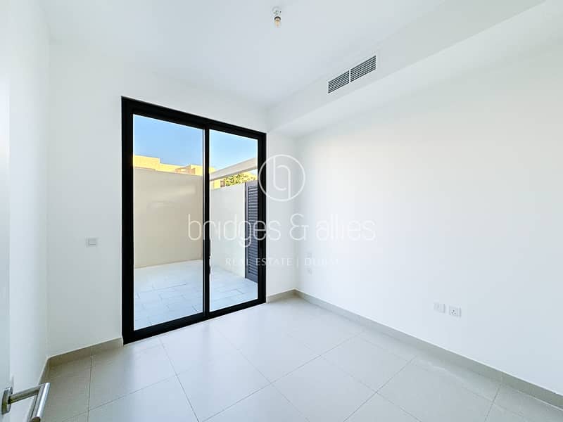 2E | SINGLE ROW | LARGE PLOT | CAMEL TRACK VIEW - Image 17