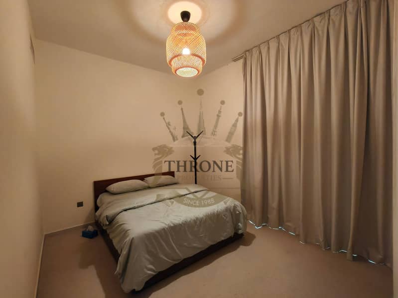 R2EM - SIngle Row - Vacant - Unfurnished - Image 19