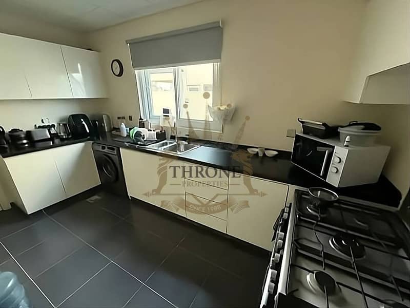 V2|HUGE PLOT|SINGLE ROW|STAND ALONE