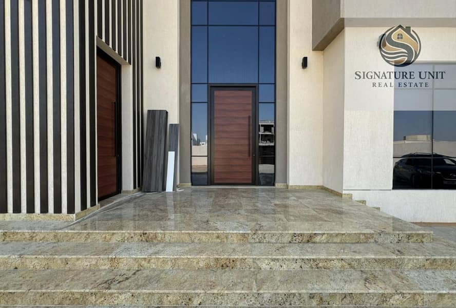 | MODERN DESIGN | GREAT LOCATION | READY TO MOVE | - Image 20