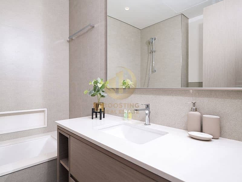 High-Floor 2BR Fully Furnished DownTown View - Image 10