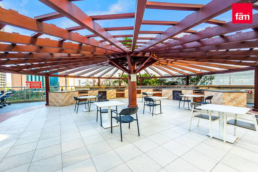 Unfurnished | Park View | Close to Tram - Image 22