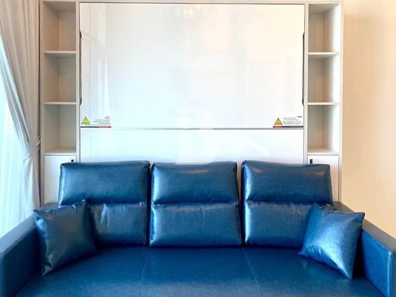 IDEAL STUDIO | HIGH FLOOR | CANAL VIEW | VACANT - Image 8