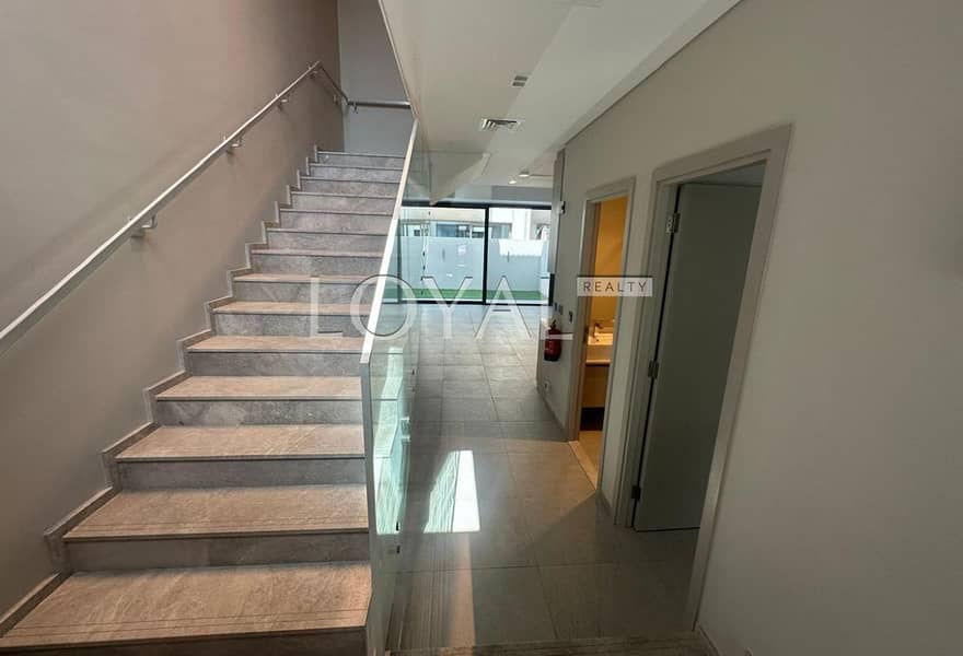 Lowest price | Last unit | Near pool