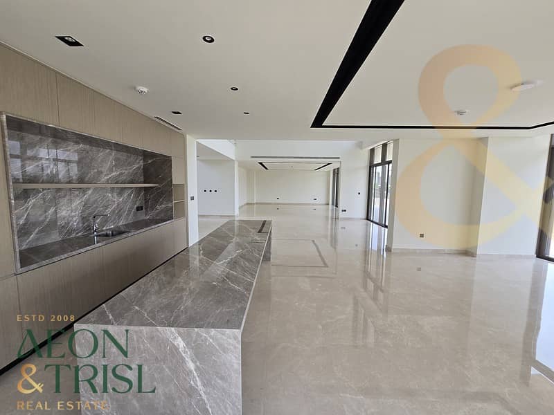 Super Corner | Park Backing | Sky Terrace Villa - Image 11