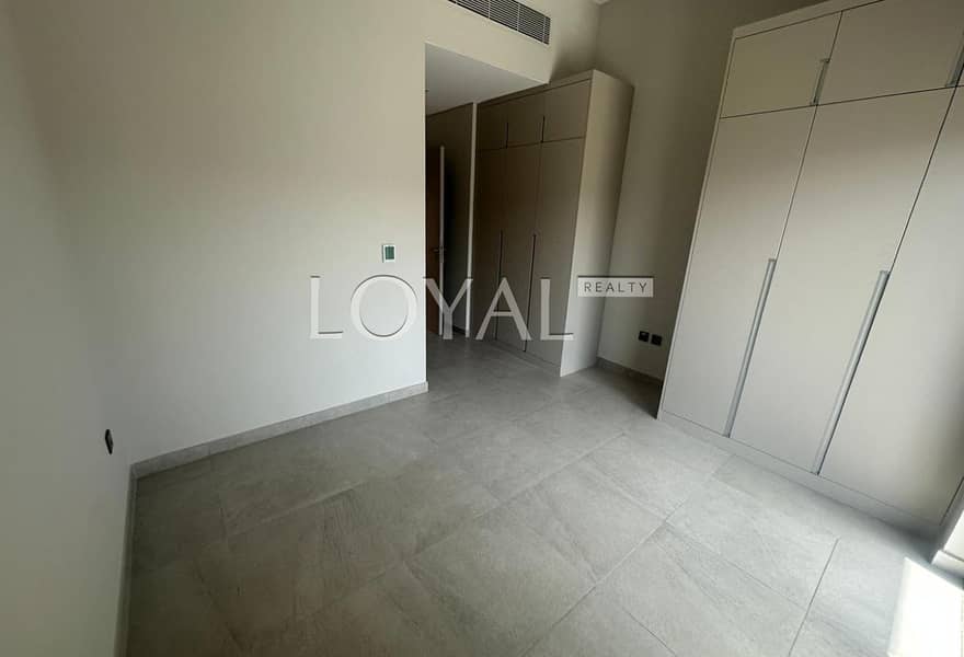 Lowest price | Last unit | Near pool - Image 7