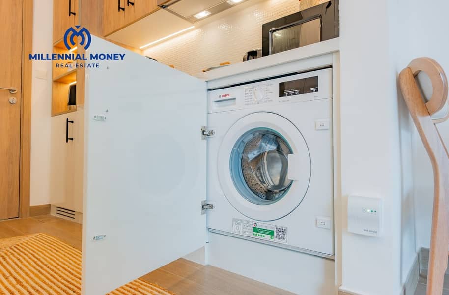 Fully Furnished | Vacant | Brand new | Ready to move - Image 8