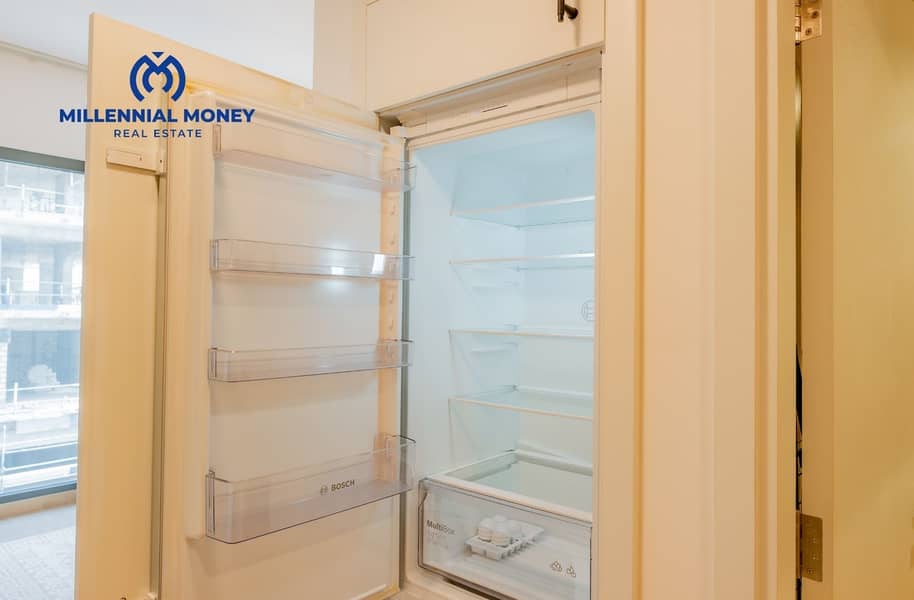 Fully Furnished | Vacant | Brand new | Ready to move - Image 9