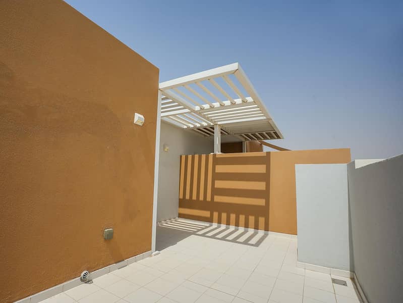 Rooftop | Negotiable | Close to Pool - Image 15