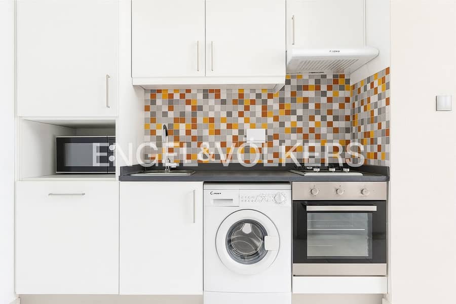 Large Balcony | Ample Storage | Vacant