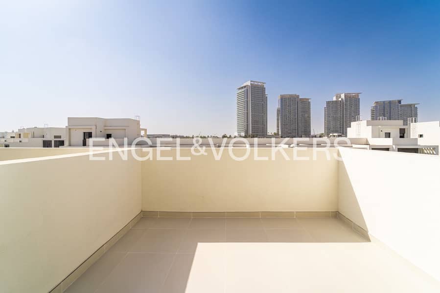 Big Layout | Just Handed Over| Single Row - Image 15