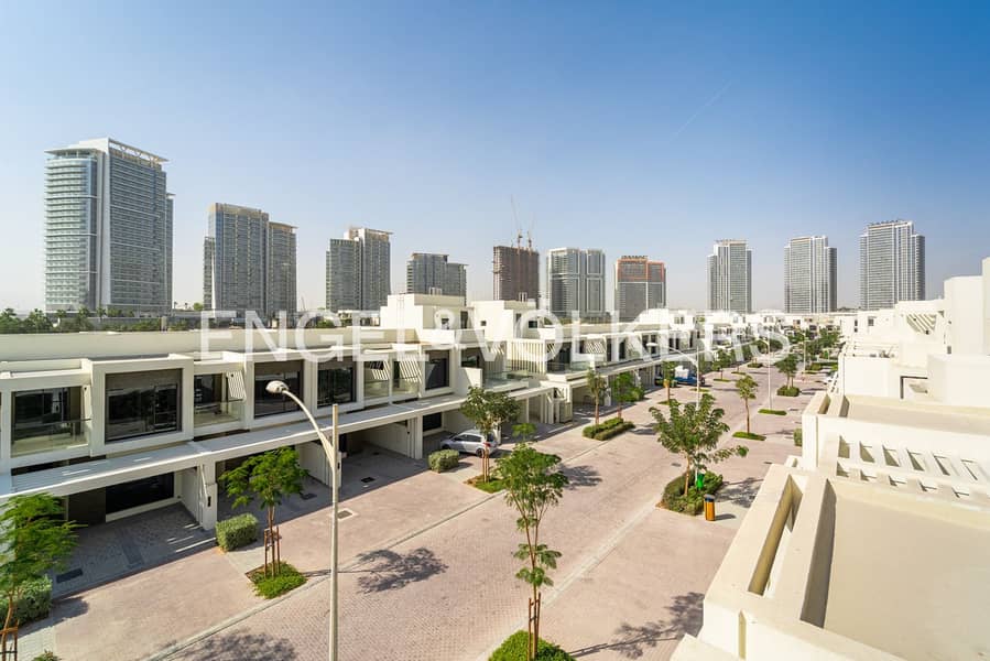 Big Layout | Just Handed Over| Single Row - Image 17