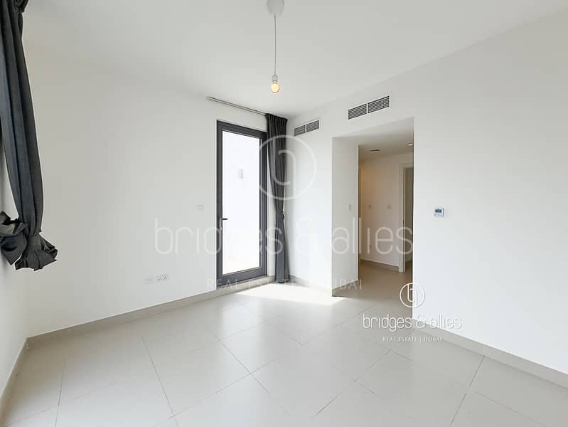 LARGE PLOT 4 BED | 2E | CORNER END VILLA | VACANT - Image 18