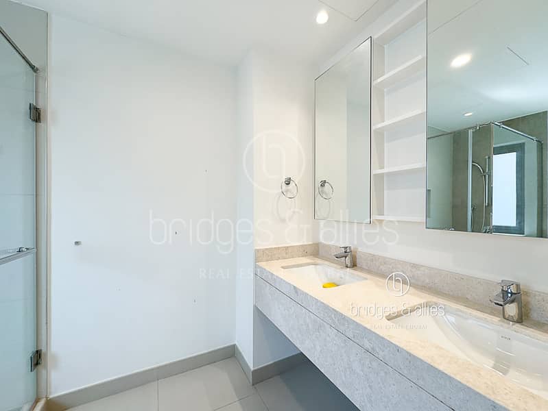 LARGE PLOT 4 BED | 2E | CORNER END VILLA | VACANT - Image 19