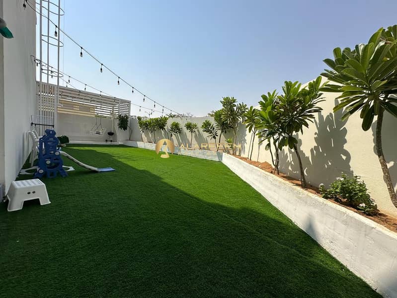 Corner | Bigger Plot | Fully Furnished |Single Row